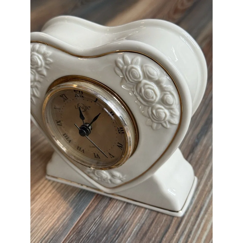 Vintage Lenox Embossed Rose Heart Mantel Clock 24K Gold Trim